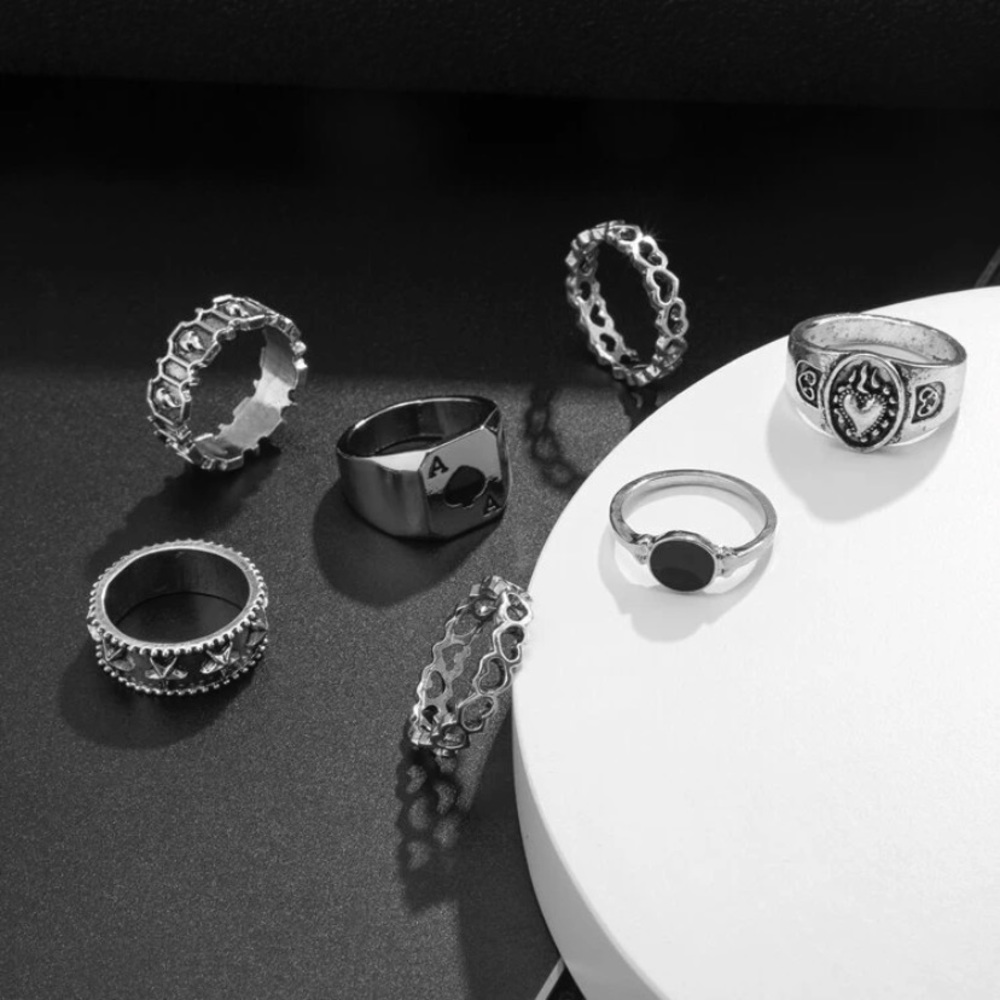 Mens antic silver rings